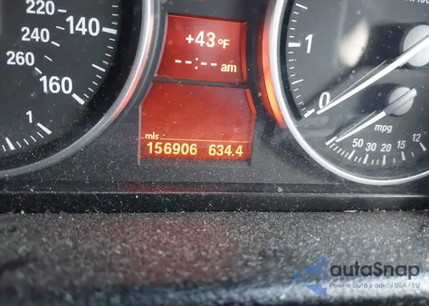 2015 BMW X1 Sdrive28I z USA, uszkodzony, nr VIN WBAVM1C50FV319186